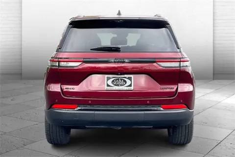 Another view of 2023 Jeep Grand Cherokee Limited for sale in Independence, MO at Cable Dahmer Chevrolet of Independence