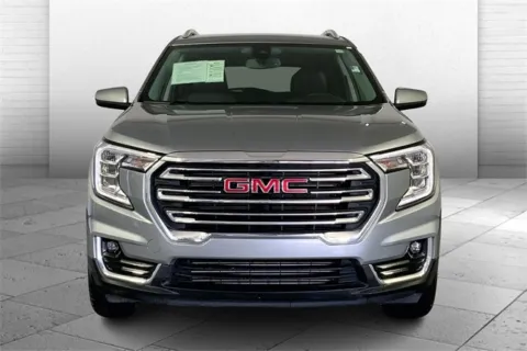 Photos of 2024 GMC Terrain SLT for sale in Independence, MO at Cable Dahmer Chevrolet of Independence