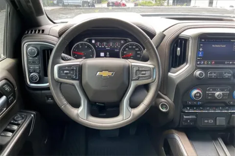 More photos of 2022 Chevrolet Silverado 2500HD LTZ at Cable Dahmer Chevrolet of Independence, MO