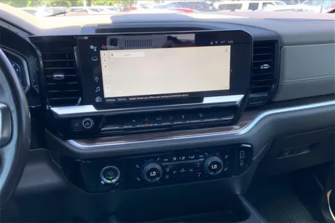 More photos of 2022 Chevrolet Silverado 1500 RST at Cable Dahmer Chevrolet of Independence, MO
