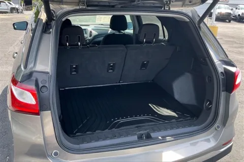 More photos of 2018 Chevrolet Equinox LT at Cable Dahmer Chevrolet of Independence, MO