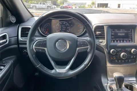More photos of 2021 Jeep Grand Cherokee Laredo E at Cable Dahmer Chevrolet of Independence, MO