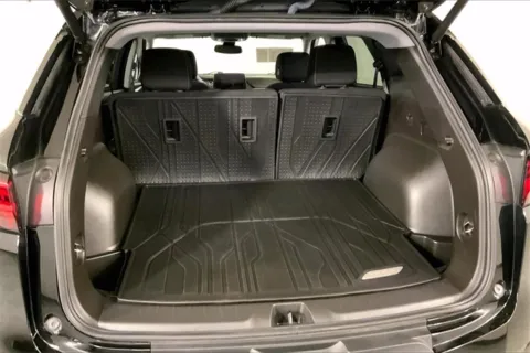 More photos of 2023 Chevrolet Blazer LT at Cable Dahmer Chevrolet of Independence, MO