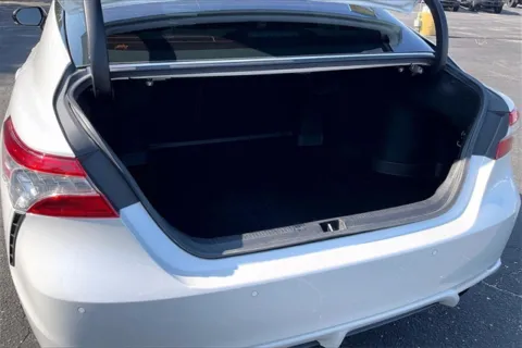 More photos of 2018 Toyota Camry XSE V6 at Cable Dahmer Chevrolet of Independence, MO