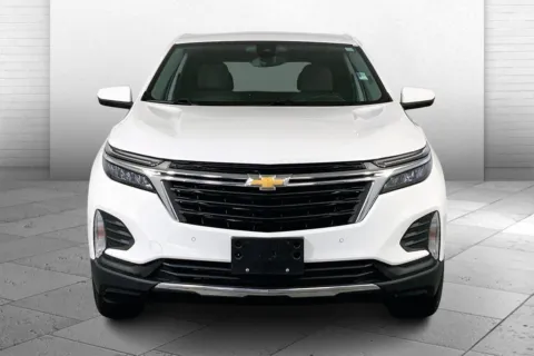 Photos of 2022 Chevrolet Equinox LT for sale in Independence, MO at Cable Dahmer Chevrolet of Independence