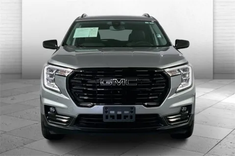 Photos of 2023 GMC Terrain SLT for sale in Independence, MO at Cable Dahmer Chevrolet of Independence