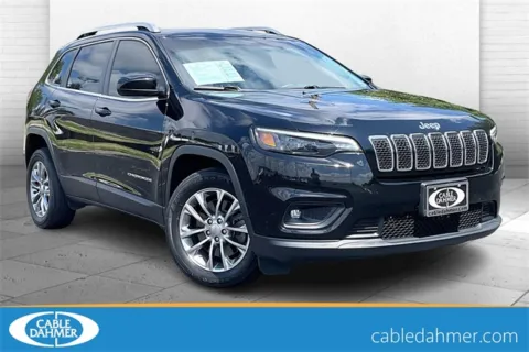 Black 2019 Jeep Cherokee Latitude Plus for sale in Independence, MO
