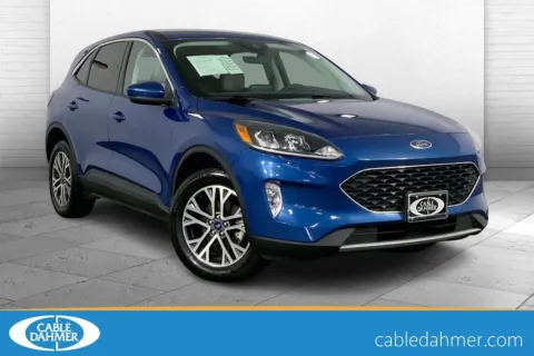 Blue 2022 Ford Escape SEL for sale in Independence, MO