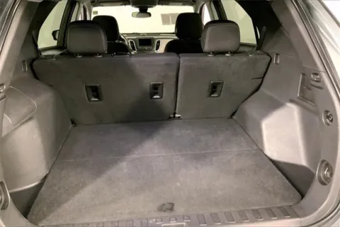 More photos of 2023 Chevrolet Equinox LT at Cable Dahmer Chevrolet of Independence, MO