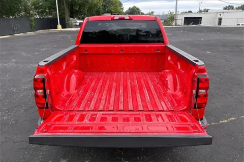 More photos of 2016 Chevrolet Silverado 1500 LT at Cable Dahmer Chevrolet of Independence, MO