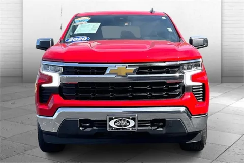 Photos of 2022 Chevrolet Silverado 1500 LT for sale in Independence, MO at Cable Dahmer Chevrolet of Independence