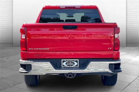 Another view of 2022 Chevrolet Silverado 1500 LT for sale in Independence, MO at Cable Dahmer Chevrolet of Independence