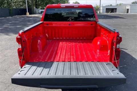 More photos of 2022 Chevrolet Silverado 1500 LT at Cable Dahmer Chevrolet of Independence, MO