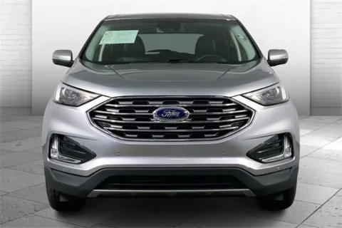 Photos of 2024 Ford Edge Titanium for sale in Independence, MO at Cable Dahmer Chevrolet of Independence