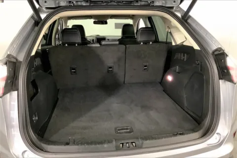 More photos of 2024 Ford Edge Titanium at Cable Dahmer Chevrolet of Independence, MO