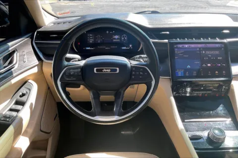 More photos of 2022 Jeep Grand Cherokee L Limited at Cable Dahmer Chevrolet of Independence, MO