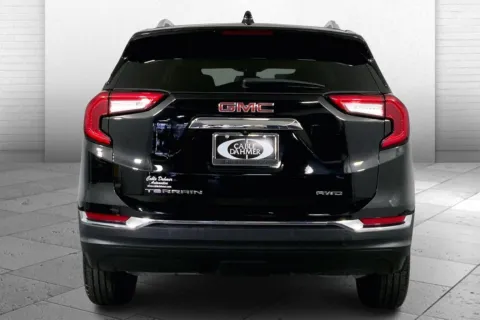 Another view of 2024 GMC Terrain SLT for sale in Independence, MO at Cable Dahmer Chevrolet of Independence