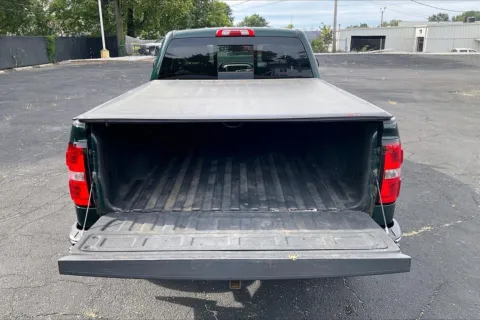 More photos of 2015 GMC Sierra 1500 SLE at Cable Dahmer Chevrolet of Independence, MO