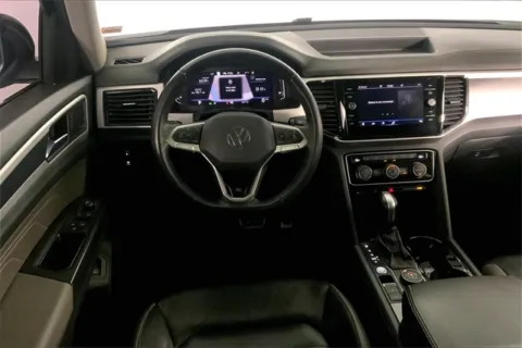 More photos of 2023 Volkswagen Atlas 3.6L V6 SEL Premium R-Line at Cable Dahmer Chevrolet of Independence, MO