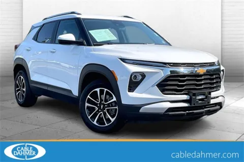 White 2024 Chevrolet TrailBlazer LT for sale in Independence, MO