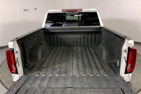 More photos of 2023 GMC Sierra 1500 Denali at Cable Dahmer Chevrolet of Independence, MO