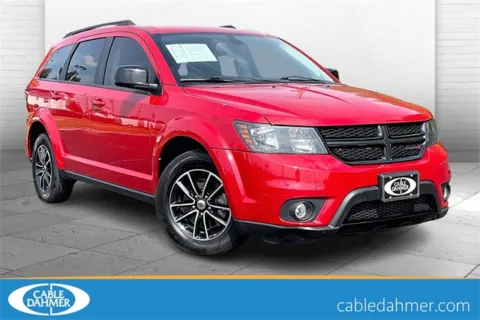 Red 2018 Dodge Journey SXT for sale in Independence, MO