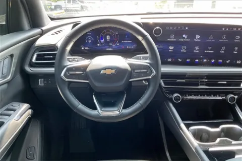 More photos of 2024 Chevrolet Traverse LT at Cable Dahmer Chevrolet of Independence, MO