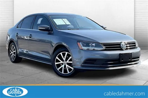 Gray 2017 Volkswagen Jetta 1.4T SE for sale in Independence, MO
