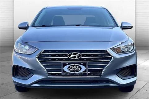 Photos of 2022 Hyundai Accent SE for sale in Independence, MO at Cable Dahmer Chevrolet of Independence