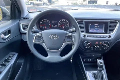 More photos of 2022 Hyundai Accent SE at Cable Dahmer Chevrolet of Independence, MO