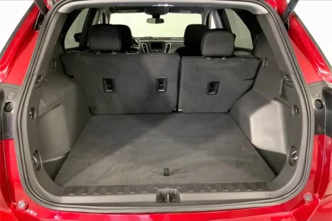 More photos of 2023 Chevrolet Equinox LT at Cable Dahmer Chevrolet of Independence, MO