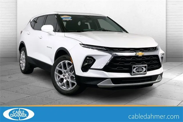 White 2023 Chevrolet Blazer 2LT for sale in Independence, MO