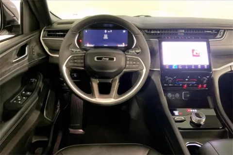 More photos of 2024 Jeep Grand Cherokee Limited at Cable Dahmer Chevrolet of Independence, MO