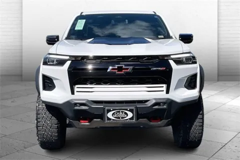 Photos of 2024 Chevrolet Colorado ZR2 for sale in Independence, MO at Cable Dahmer Chevrolet of Independence