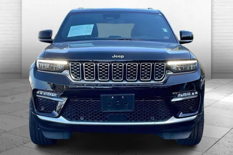 Photos of 2022 Jeep Grand Cherokee Summit for sale in Independence, MO at Cable Dahmer Chevrolet of Independence