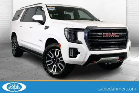 White 2023 GMC Yukon XL AT4 for sale in Independence, MO