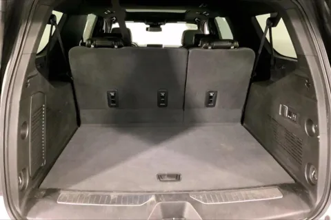 More photos of 2023 GMC Yukon XL AT4 at Cable Dahmer Chevrolet of Independence, MO