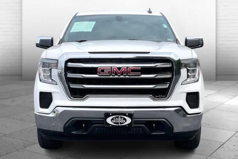 Photos of 2020 GMC Sierra 1500 SLE for sale in Independence, MO at Cable Dahmer Chevrolet of Independence