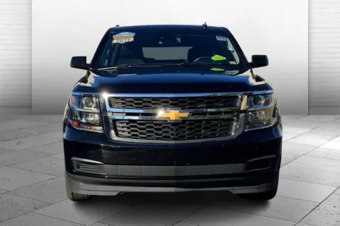 Photos of 2019 Chevrolet Suburban LT for sale in Independence, MO at Cable Dahmer Chevrolet of Independence