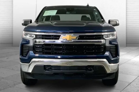 Photos of 2023 Chevrolet Silverado 1500 LT (2FL) for sale in Independence, MO at Cable Dahmer Chevrolet of Independence