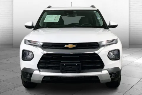 Photos of 2023 Chevrolet Trailblazer LT for sale in Independence, MO at Cable Dahmer Chevrolet of Independence