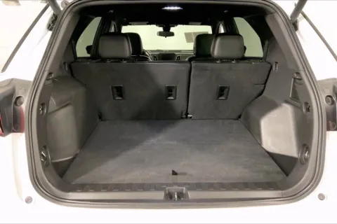 More photos of 2022 Chevrolet Equinox RS at Cable Dahmer Chevrolet of Independence, MO