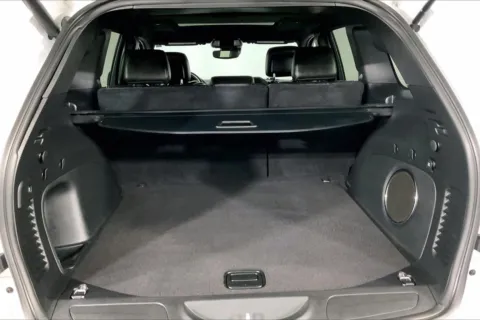 More photos of 2021 Jeep Grand Cherokee 80th Anniversary at Cable Dahmer Chevrolet of Independence, MO