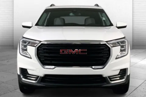 Photos of 2023 GMC Terrain SLE for sale in Independence, MO at Cable Dahmer Chevrolet of Independence