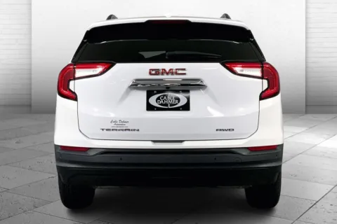 Another view of 2023 GMC Terrain SLE for sale in Independence, MO at Cable Dahmer Chevrolet of Independence