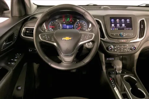 More photos of 2022 Chevrolet Equinox LT at Cable Dahmer Chevrolet of Independence, MO
