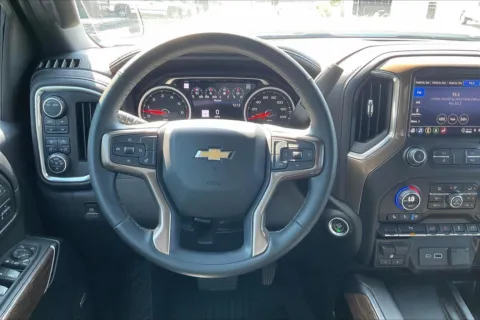 More photos of 2023 Chevrolet Silverado 2500 HD High Country at Cable Dahmer Chevrolet of Independence, MO