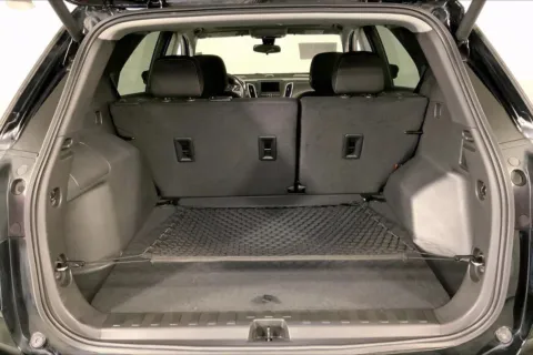 More photos of 2022 Chevrolet Equinox LT at Cable Dahmer Chevrolet of Independence, MO