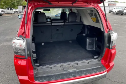 More photos of 2021 Toyota 4Runner TRD Off Road Premium at Cable Dahmer Chevrolet of Independence, MO