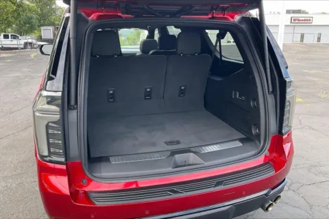 More photos of 2025 Chevrolet Suburban RST at Cable Dahmer Chevrolet of Independence, MO